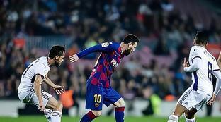 他不仅具备 他不仅具备